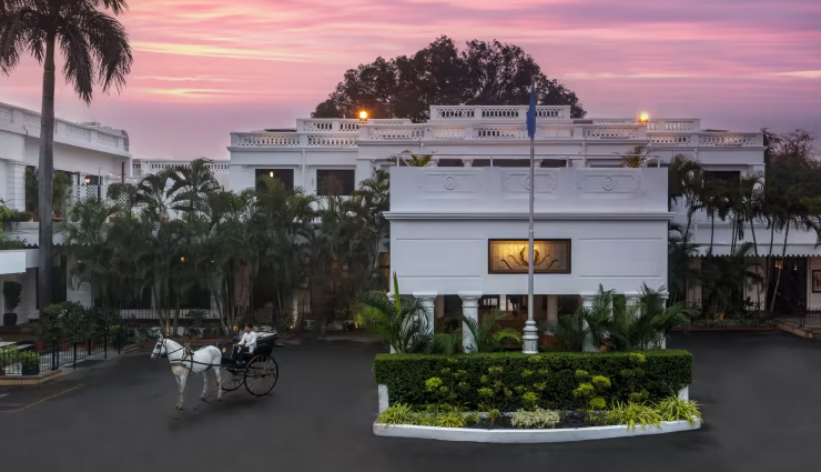 royal palace hotels,palace hotels in india,india,ahilya fort,maheshwar,ajit bhawan palace resort,jodhpur,chidambara vilas,chettinad,welcomheritage ferrnhills royale palace,ooty,jehan numa palace hotel,bhopal,lalitha mahal palace,mysore