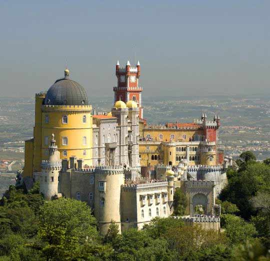 castles,most beautiful castles,mehrangarh fort,mehrangarh fort,prague castle,hunyad castle,the swallows nest,palacio de pena,castles around the world