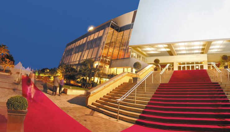 फिल्म महोत्सव के साथ-साथ अपनी प्राकृतिक सुन्दरता के लिए भी प्रसिद्ध है कांस, कुछ दर्शनीय जगह cannes tourist places,french riviera attractions,top tourist spots in cannes,best places to visit in french riviera,cannes sightseeing,beaches in cannes,cultural heritage of french riviera,landmarks in cannes,popular tourist destinations in french riviera,explore cannes and french riviera