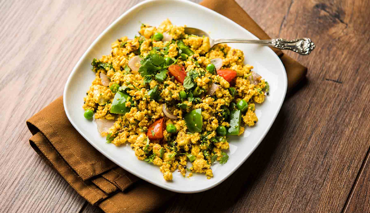 सब्जी की जगह इस बार बनाए पालक भुर्जी, स्वाद के साथ मिलेगी सेहत #Recipe