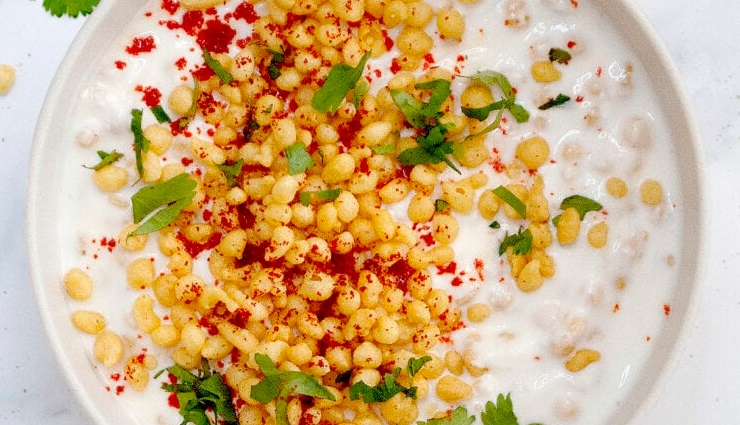 Recipe- Healthy and Refreshing Palak Boondi Raita
