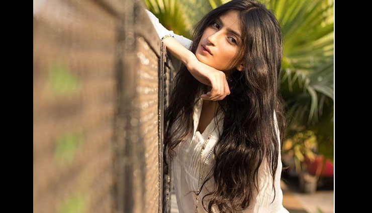 अपनी तस्वीरों से चर्चा में रहती है BIGG BOSS 4 विनर श्वेता तिवारी की बेटी, देखे तस्वीरे bigg boss,bigg boss 4,bigg boss winner shweta tiwari,palak tiwari,palak tiwari instagram pics