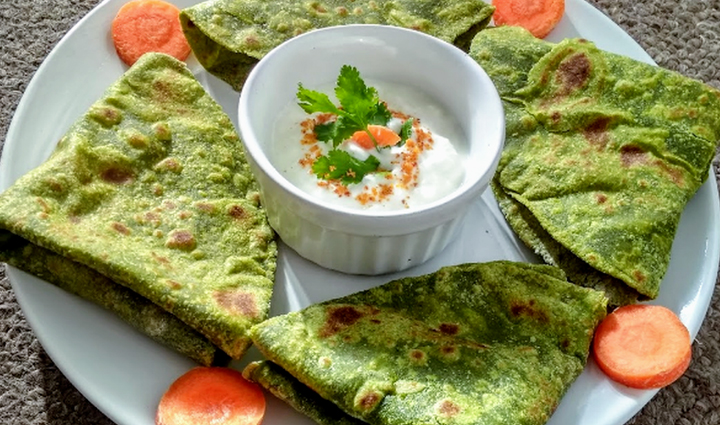 Recipe- All Time Favorite Palak Paratha