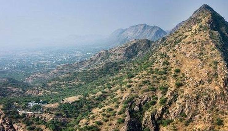 western ghats of india,hills,mountains,famous mountains,travel,tourism,travel tips,holidays