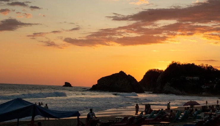 mexico best beaches,puerto escondido surfing,puerto vallarta beaches,pacific coast mexico,caribbean beaches mexico,baja california beaches,mexico beach travel,maya ruins mexico,mexico beach towns,mexico coastal destinations