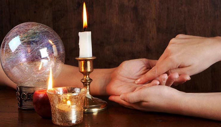 आपकी सेहत का हाल बयां करती हैं जीवन रेखा, जानें इसके बारे में 