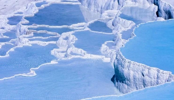 वैज्ञानिकों के लिए भी रहस्य बना हुआ हैं यह गर्म पानी का झरना, दूर होती हैं कई बीमारियां