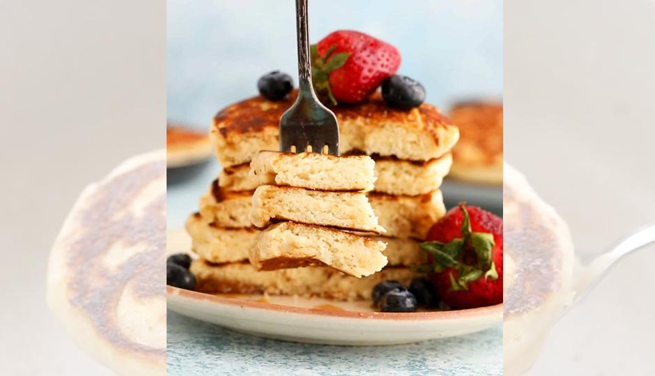 Soft and Fluffy Eggless Pancake Recipe