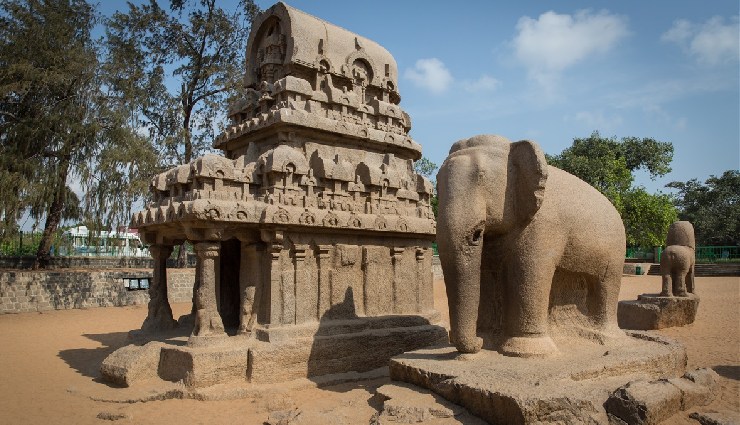 mahabalipuram travel,mahabalipuram tourism,places to visit in mahabalipuram,weekend getaway from chennai,tamil nadu beaches,ancient temples mahabalipuram,rock carvings mahabalipuram,temple town by the sea,cultural heritage tamil nadu,mahabalipuram attractions