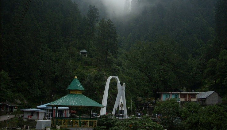 dalhousie tourist attractions,must-visit places in dalhousie,dalhousie sightseeing,popular spots in dalhousie,best places to explore in dalhousie,scenic places in dalhousie,top tourist destinations in dalhousie,dalhousie travel guide,dalhousie points of interest,dalhousie hill stations