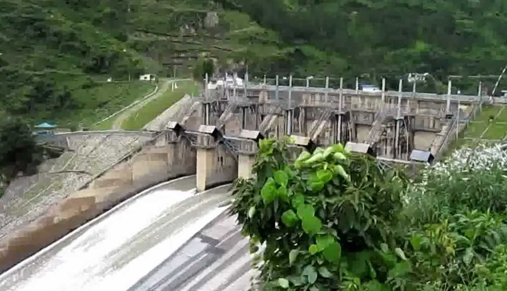 himachal pradesh,beautiful valley in himachal pradesh,himachal pradesh tourism,tourist places in himachal  pradesh,travel guide,holidays