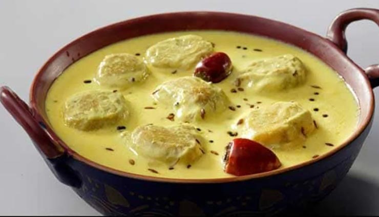 लें खुशबूदार मसालों के साथ तैयार 'पनीर कढ़ी' का स्वाद, सभी कह उठेंगे वाह #Recipe