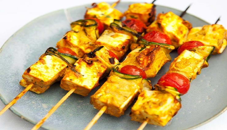 घर पर ही ट्राई करें कुछ नया, बनाए पनीर ऑलिव स्टिक्स #Recipe