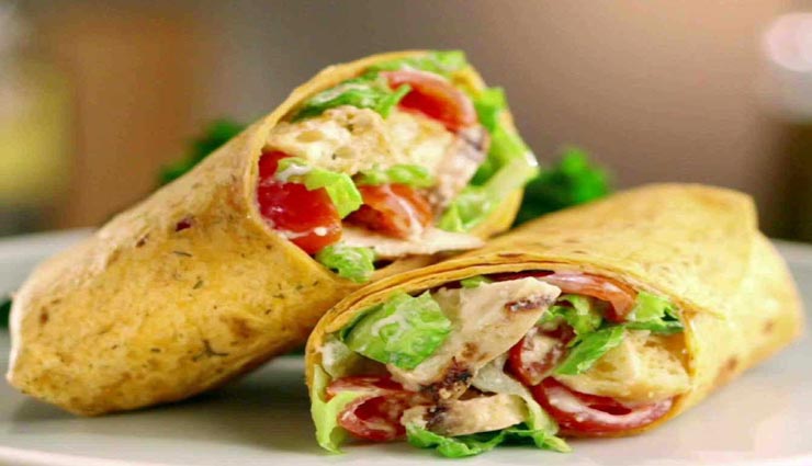 नाश्ते में बनाए 'पनीर रोल', दिनभर रहेगी शरीर में एनर्जी #Recipe