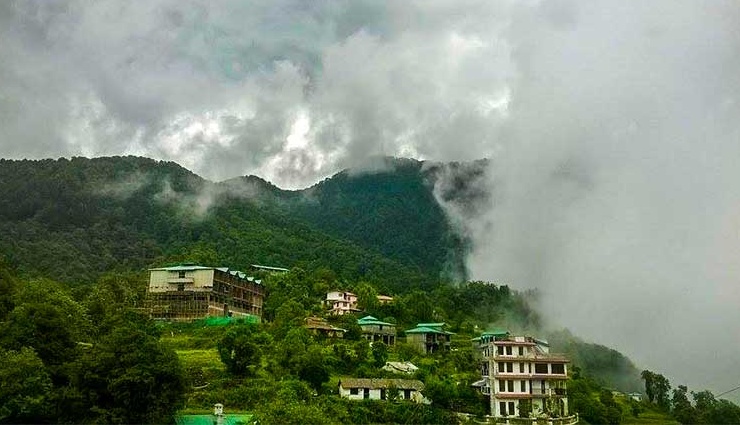 offbeat destinations in uttarakhand,hidden places in uttarakhand,uttarakhand travel,unexplored uttarakhand,serene spots uttarakhand,uttarakhand nature retreats,best offbeat places in uttarakhand,peaceful getaways in india,lesser-known hill stations,uttarakhand waterfalls,travel guide uttarakhand