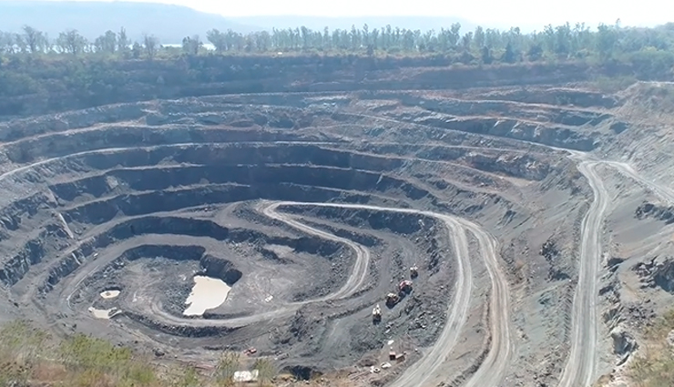 panna,places to visit near panna,tourist destinations near panna,ajaigarh fort,baldeoji temple,diamond mines,panna national park,pandav falls,brihaspati kund