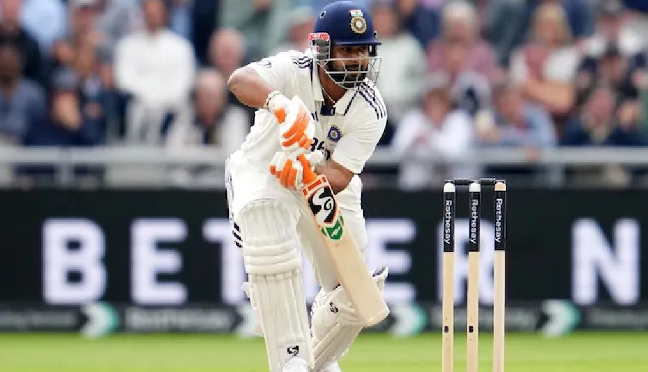 ऋषभ पंत लाल गेंद क्रिकेट में वापसी के लिए बेचैन, रणजी ट्रॉफी में खेलने को लेकर उत्सुक