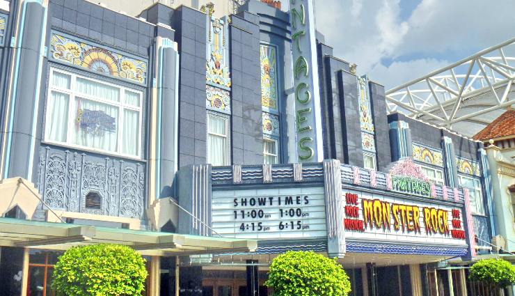 universal studios singapore trivia,fun facts about uss,unique details of universal studios sg,insider information about uss,things you did not know about universal studios,uss attractions secrets,singapore theme park facts,behind the scenes at universal studios,universal studios singapore history,uss interesting tidbits