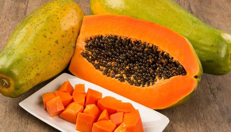 इन लोगों के लिए पपीते का सेवन करता हैं धीमे जहर का काम, जानें और रहें सावधान