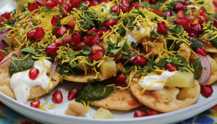 papdi puri for chaat,papadi chaat,papadi puri recipe for chaat,hunger struck,food
