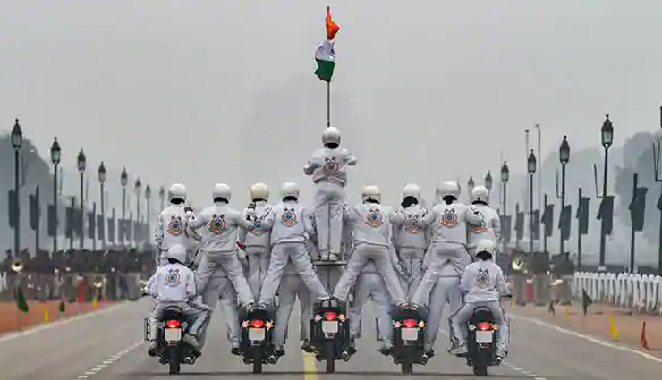 republic day,royal enfield,republic day 2021,news,hindi news