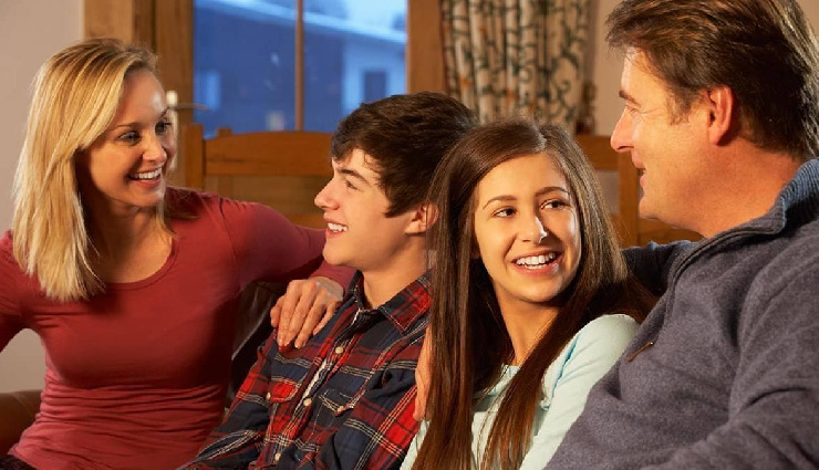 building trust with children,parent-child relationship tips,how to build trust in parenting,trust-building tips for parents,strengthening parent-child bond,active listening with children,fostering honesty in parenting,respecting boundaries in parenting,empowering children through decision-making,celebrating children’s achievements