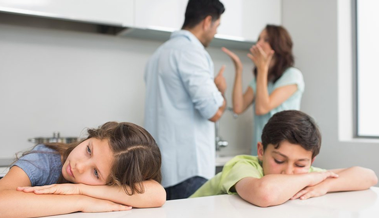 effect of parents fight on child,parents fighting,child care tips,child mental health,family tips