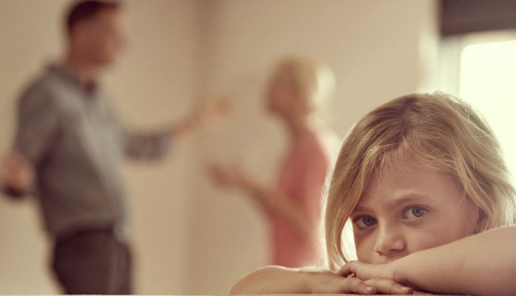 effect of parents fight on child,parents fighting,child care tips,child mental health,family tips