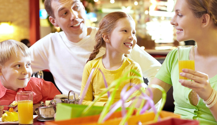 tips to make your kids social,mates and me,relationship tips