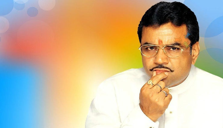 what are these villians of bollywood upto,bollywood villians turning to comedian,amrish puri,sunjay dutt,shakti kapoor,paresh rawal,om puri,kadar khan