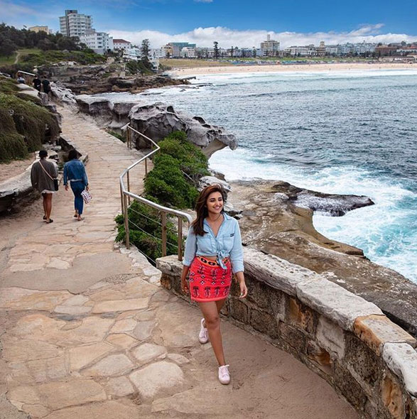parineeti chopra vacations pics,parineeti chopra in melbourne,melbourne,entertainment news