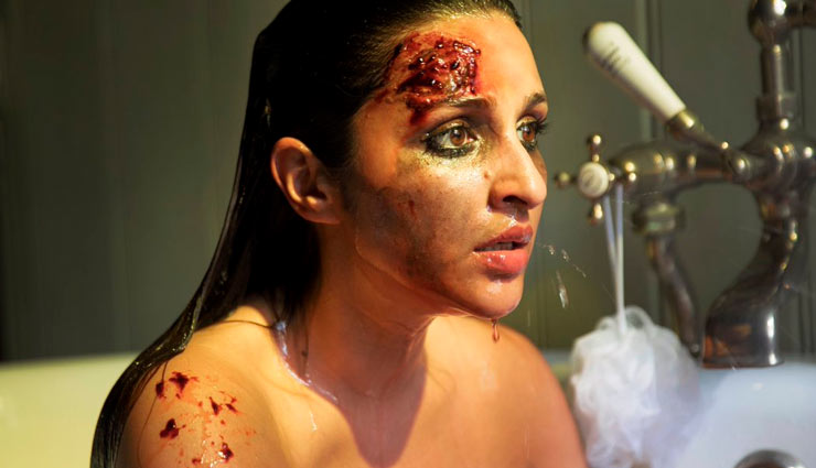 The Girl On The Train फर्स्ट लुक : माथे पर गहरी चोट और खून से लथपथ चेहरे के साथ बाथ टब में बैठी नजर आई परिणीति