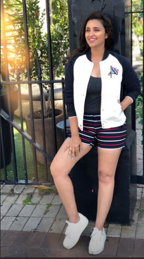 parineeti chopra vacations pics,parineeti chopra in melbourne,melbourne,entertainment news