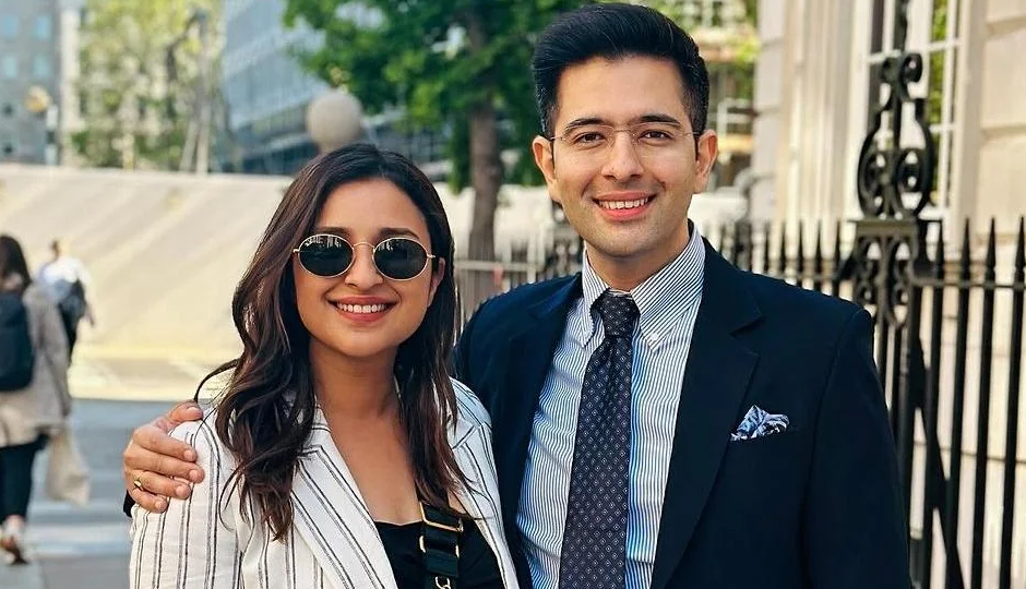 2 News : परिणीति को राघव ने इस अंदाज में किया बर्थडे विश, दीपिका के झड़ रहे बाल और मुंह में बढ़े छाले