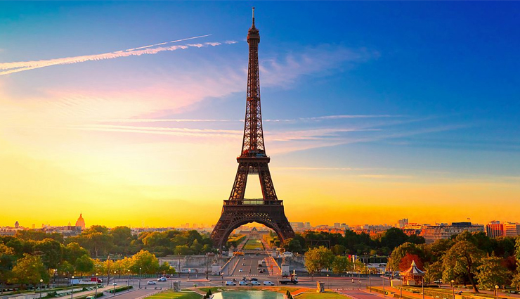 carefree destinations,10 carefree destinations,new orleans,bali,havana,maldives,paris,dubai,bora bora,rome,santorini,cairo,travel,travel tips