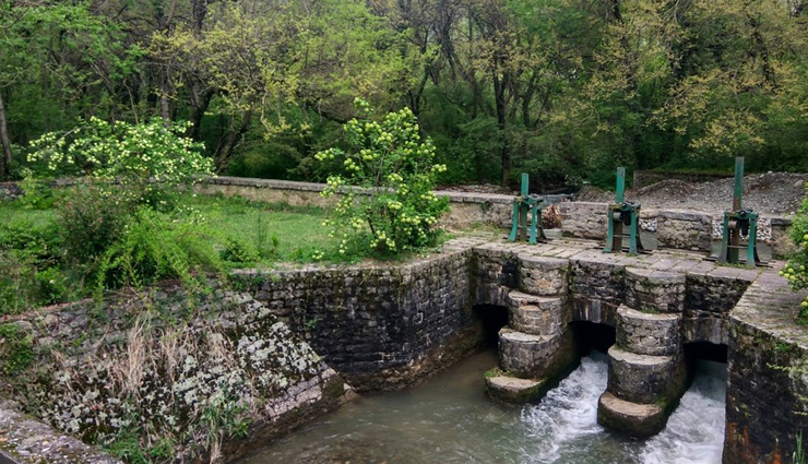 Famous and Beautiful Parks To Visit in Jammu and Kashmir