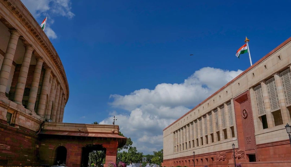 संसद का शीतकालीन सत्र आज से शुरू, SIR पर गर्माएगी राजनीति; विपक्ष ने पहले से ही बनाई रणनीति