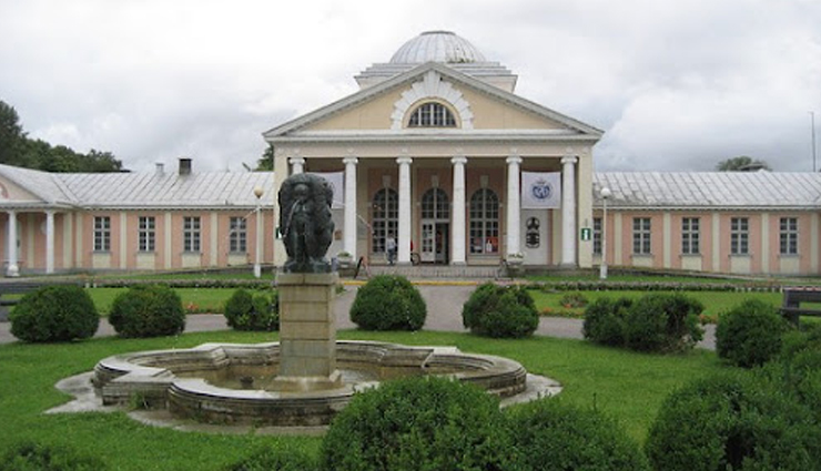 parnu,places to visit in parnu,tourist places in parnu