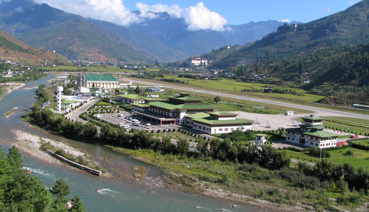 6 most dangerous airports,dangerous airports,holidays