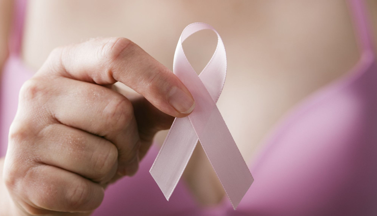 fights inflammation,breast cancer protection,prevents lines and wrinkles,strengthens bones,helps with digestion,freshens breath,helps with bladder infections,Health tips,fitness tips,health benefits of parsley,parsley