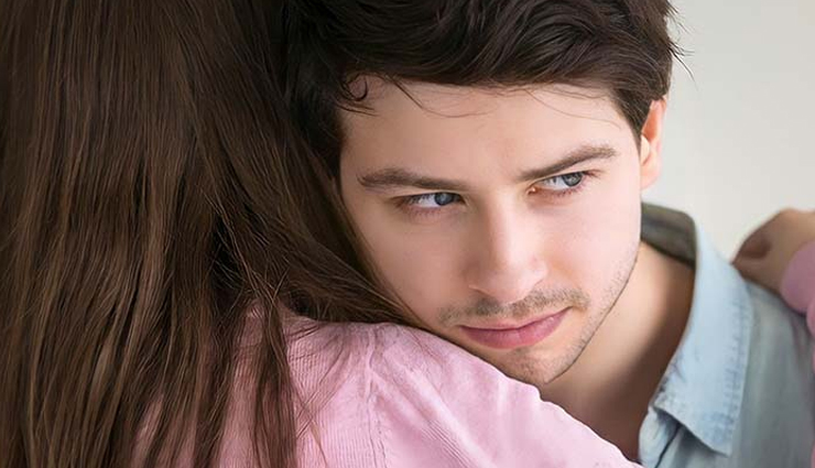 signs of codependency in relationships,recognizing alarming codependent patterns,codependency red flags to watch for,starting the cycle of codependency: warning signs,identifying early signs of codependent behavior,unhealthy relationship patterns: codependency signs,understanding the beginnings of codependency,early indicators of codependent relationships,codependency traits and their early manifestations,breaking the cycle: addressing codependent signs