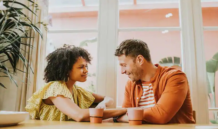 नए साल की शुरुआत में करें पार्टनर से ये वादे, रिश्ते में आएगी और मजबूती make these promises to your partner at the beginning of the new year there will be more strength in the relationship,mates and,me,relationship tips