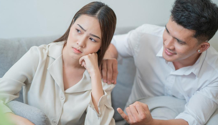 इन कारणों की वजह से लड़कों से दूरियां बना लेती हैं लड़कियां, जानें और बदलें अपनी आदतें due to these reasons,girls keep distance from boys,learn and change your habits,mates and me,relationship tips