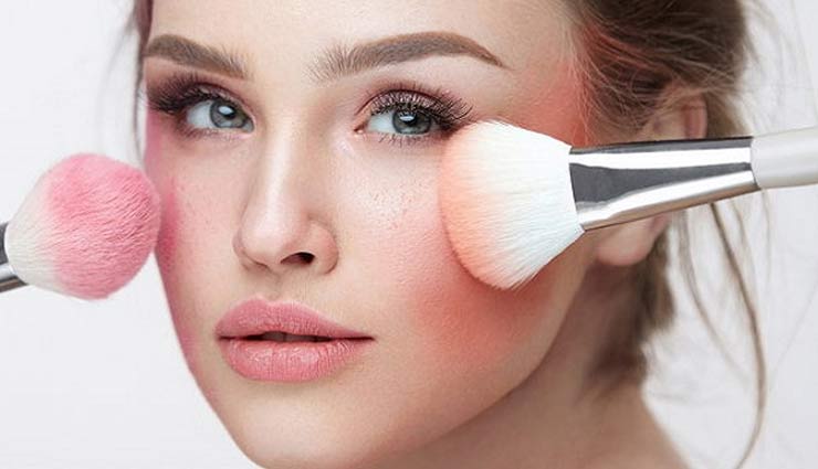 करना चाहती है नाईट पार्टी के लिए मेकअप, आजमाए ये बेहतरीन टिप्स