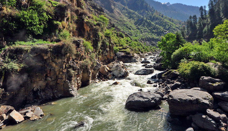 himachal pradesh,kasol,tourist places in kasol,kasol tourism,famous tourist places in kasol,himachal pradesh tourism,tourist places in himachal pradesh,holidays,travel guide,travel tips,travel news