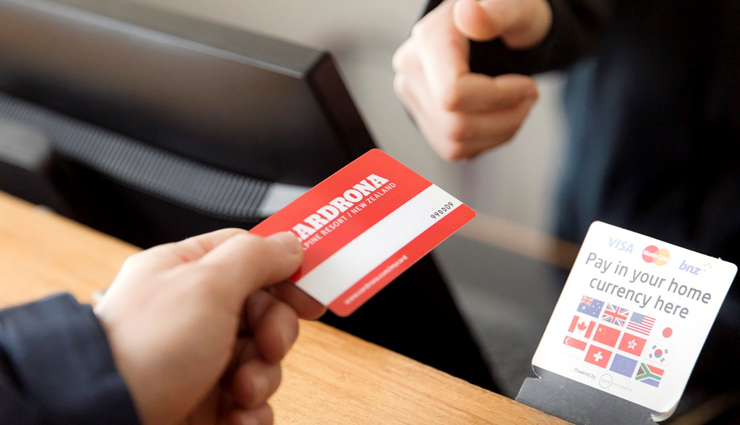 hacks to save money every travel,hacks to save money,travel guide,travel tips,holidays,travel