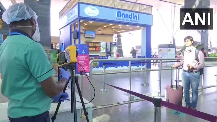 government guidelines,domestic flights,recommence,domestic flights,recommence,delhi airport,corona lockdown,coronavirus,news