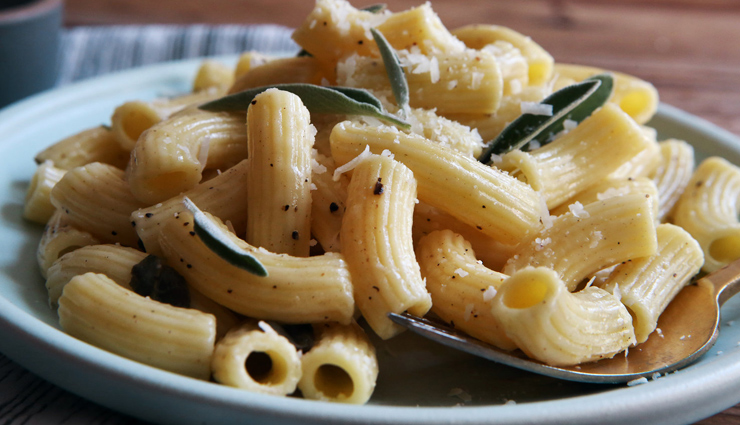 Health tips,healthy living,avoid these 5 food as your late night meal,food you should not eat late night,must to avoid food for late night,food not good for health