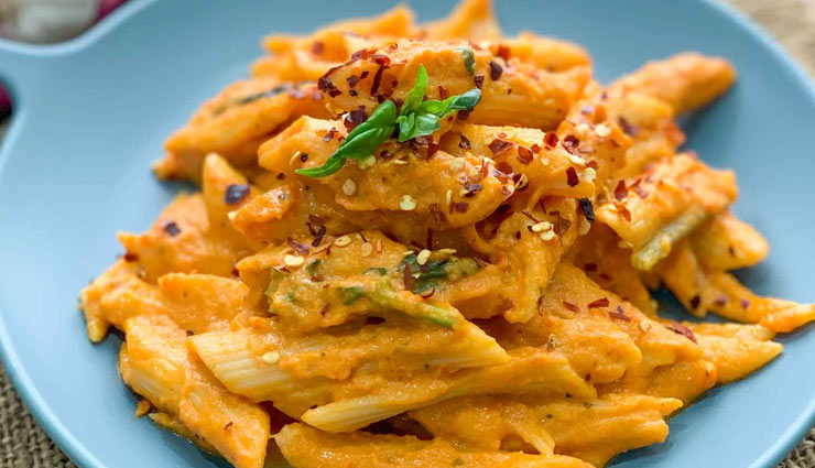 pasta with carrot sauce,pasta recipe,snacks recipe