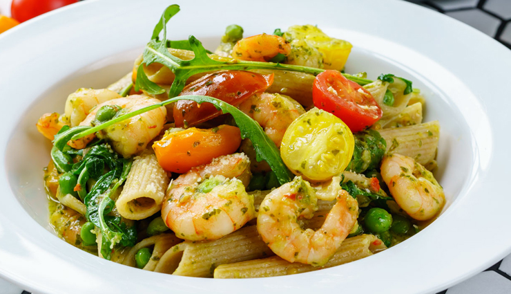 pesto pasta with mushrooms and cherry tomatoes,pasta recipe,snacks recipe,main course recipe,kids recipe